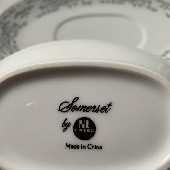 Fine China by Somerset Serving Pieces - Picture 3 of 3